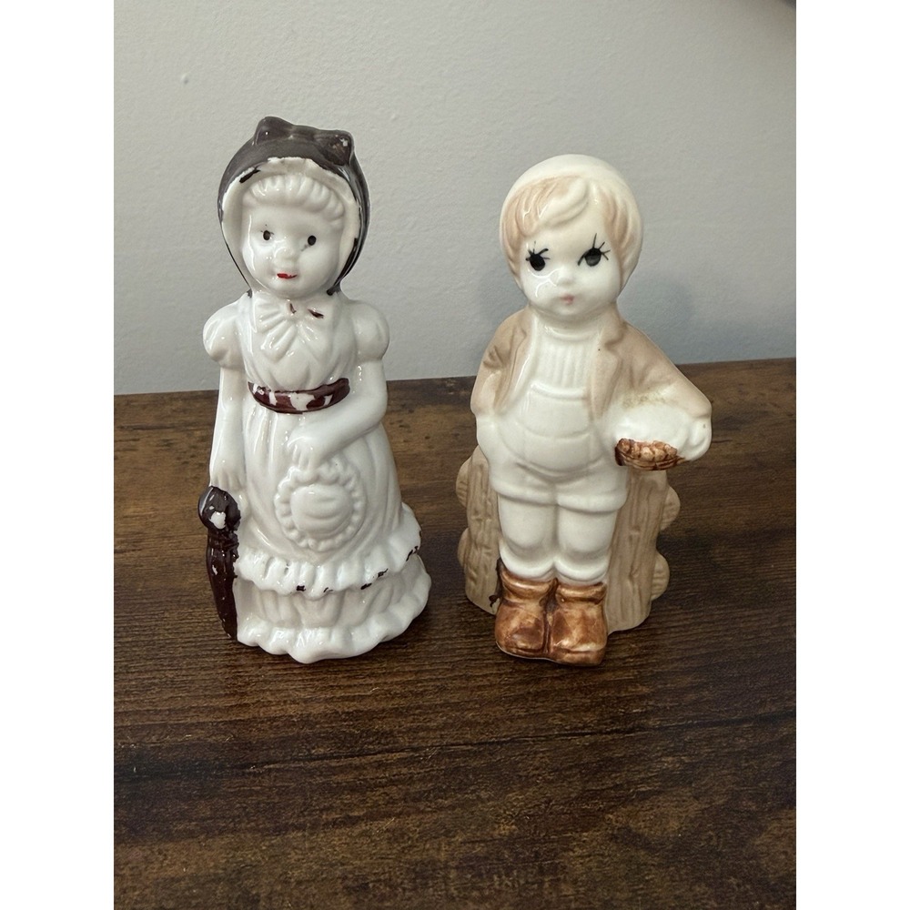 Vintage Taiwan Ceramic Boy Girl Figurines Set Country Farm Decor 4"